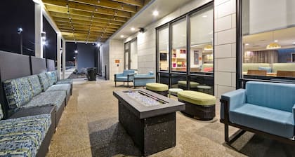 Home2 Suites by Hilton Columbus Airport East Broad