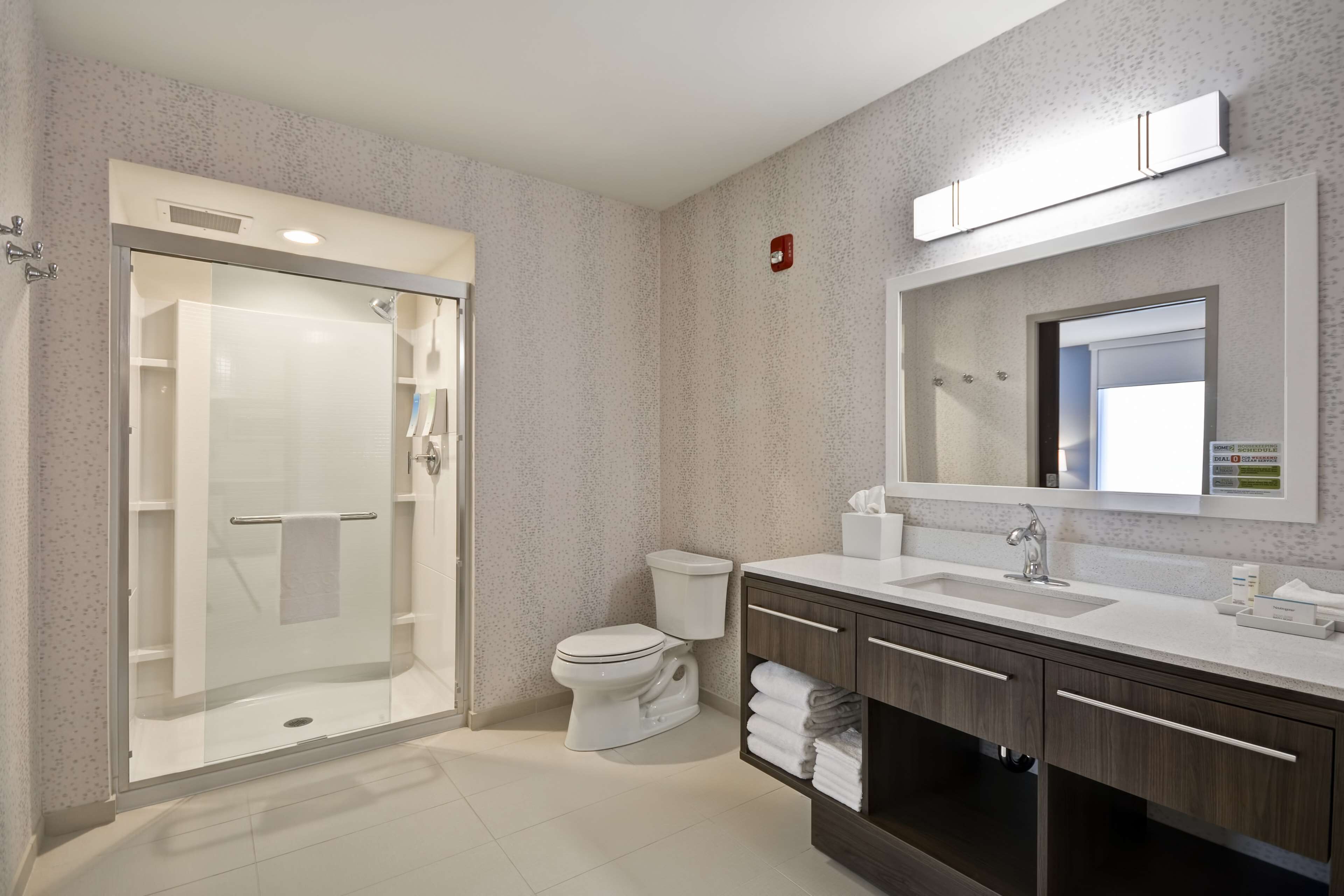 suite, 1 bedroom, non smoking | bathroom | designer toiletries, hair dryer, towels, soap