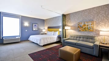 Estudio, 1 cama King size, con acceso para personas discapacitadas, tina (Mobility & Hearing) | Camas con pillow-top, escritorio y espacio para trabajar con laptop