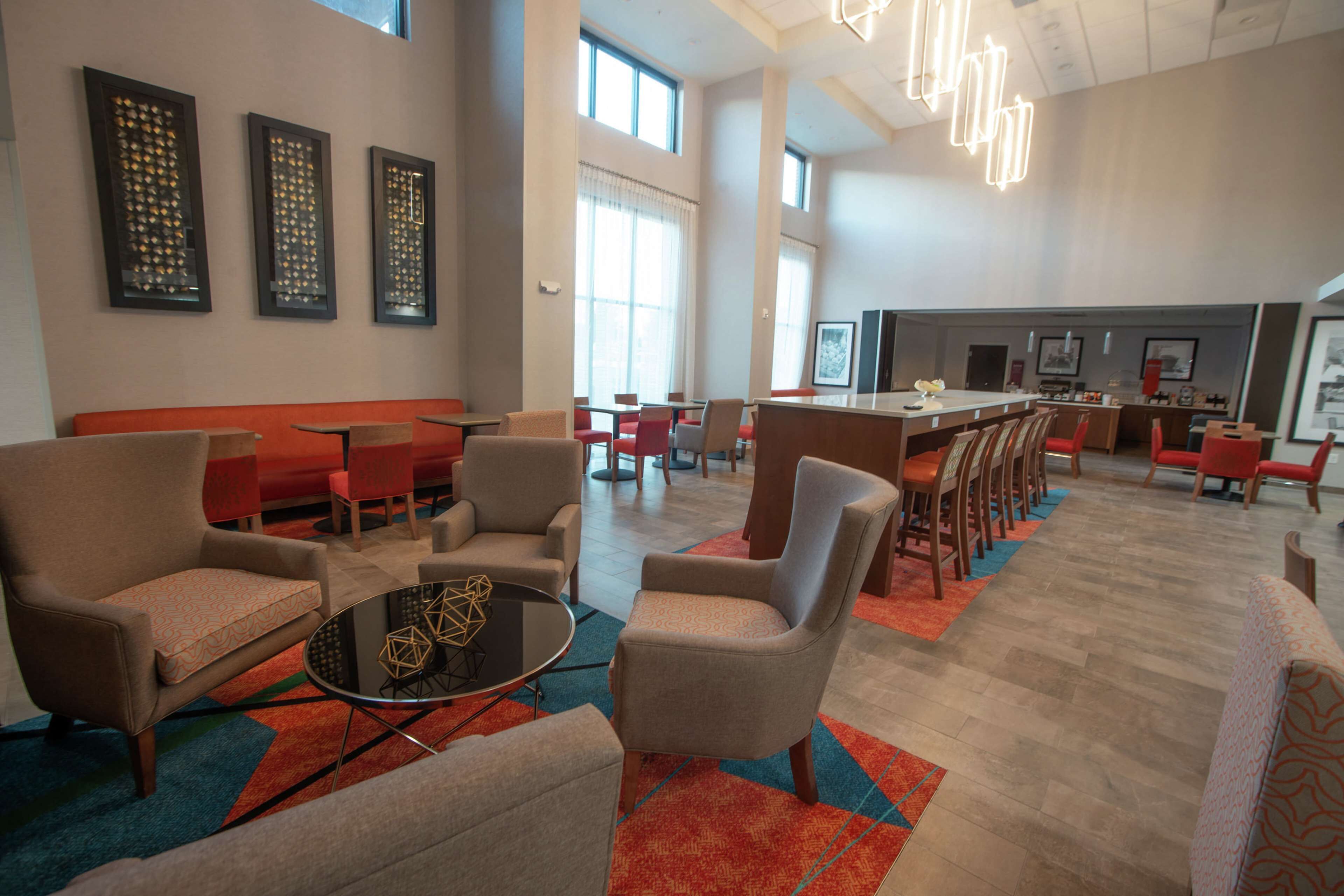 Tägliches inbegriffenes Frühstücksbuffet