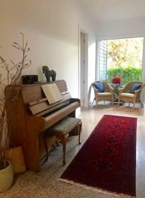 Luxury Apartment, 2 Bedrooms, Lake View, Lakeside | Room amenity - The Lakeview House Apartment (Taupo)