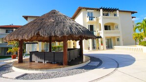 Unclassified image, 4 of 44, button - Luna Maya Beautiful 2BR Beach Condo (Playa del Carmen)