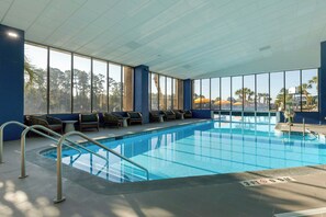 Indoor pool, outdoor pool - Four Points by Sheraton Myrtle Beach (Myrtle Beach)