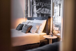 Deluxe Suite, 1 Queen Bed with Sofa bed, Sea View | Premium bedding, down comforters, minibar, in-room safe