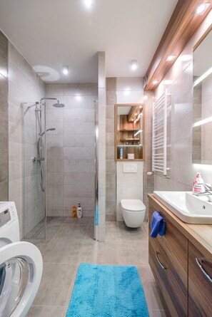 Deluxe Apartment (Mogielnicka 31) | Bathroom