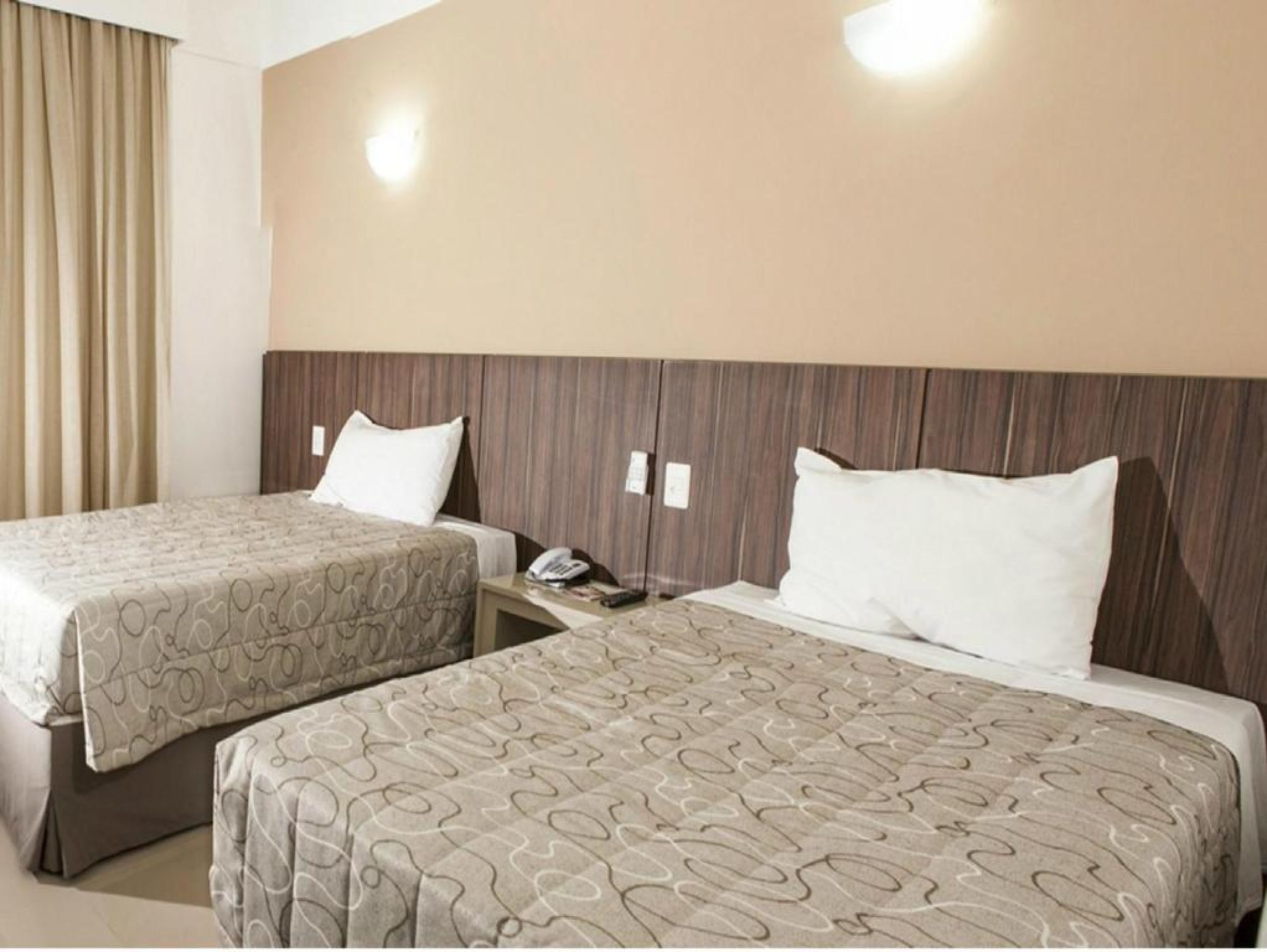 triple room | minibar, desk, blackout curtains, free wifi
