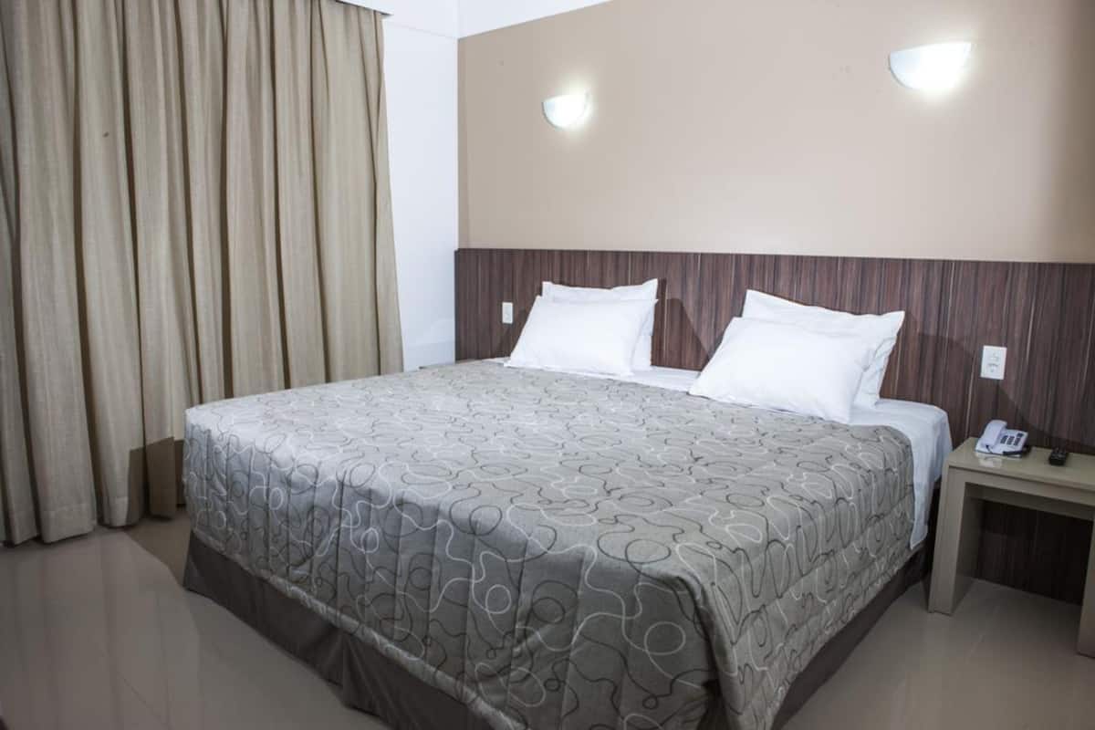 Standard Double Room | Minibar, desk, blackout drapes, free WiFi