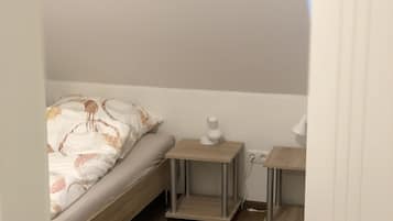 Condo Cao cấp, 2 phòng ngủ, không hút thuốc, bếp | 1 phòng ngủ, bộ đồ giường kháng dị ứng, phòng cách âm