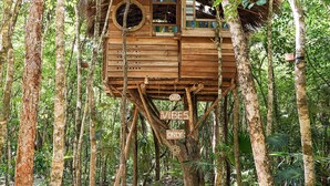 Kawasan main kanak-kanak – terbuka