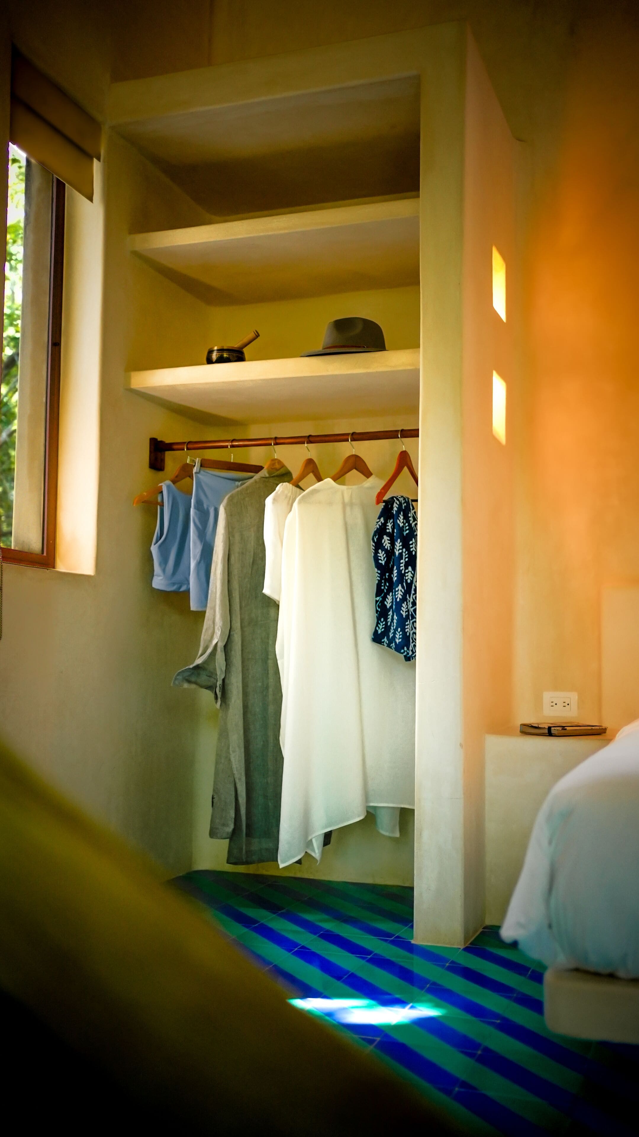 deluxe king room | 1 bedroom, iron/ironing board, free wifi, bed sheets