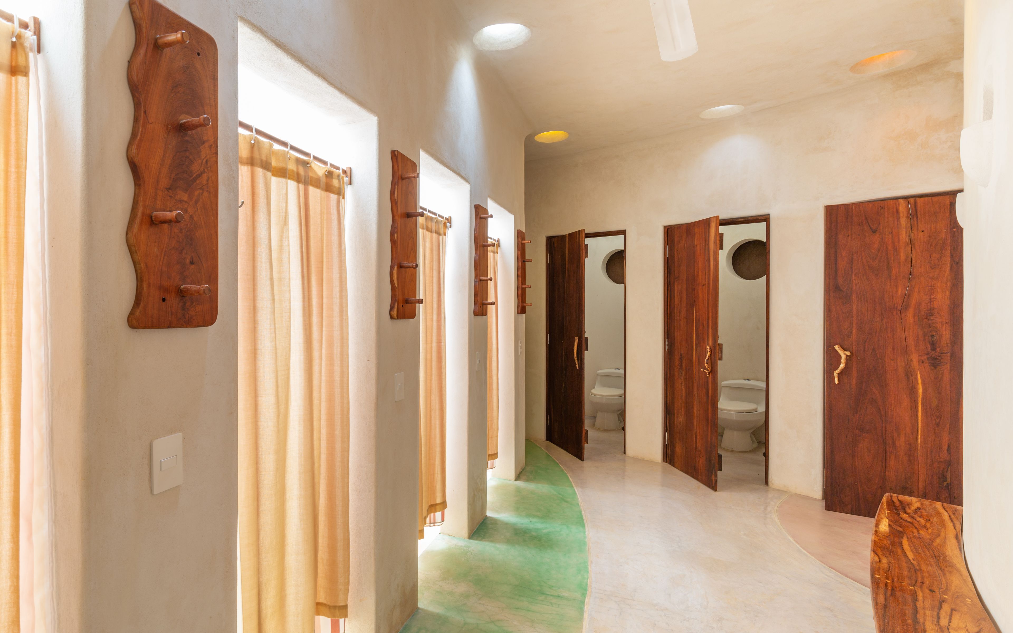 free toiletries, towels, soap, shampoo