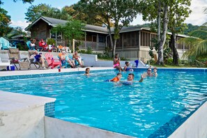 Udendørs pool