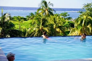 Udendørs pool