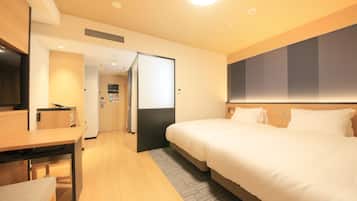 Tvåbäddsrum - rökare | Mörkläggningsgardiner, ljudisolering och strykjärn/strykbräda