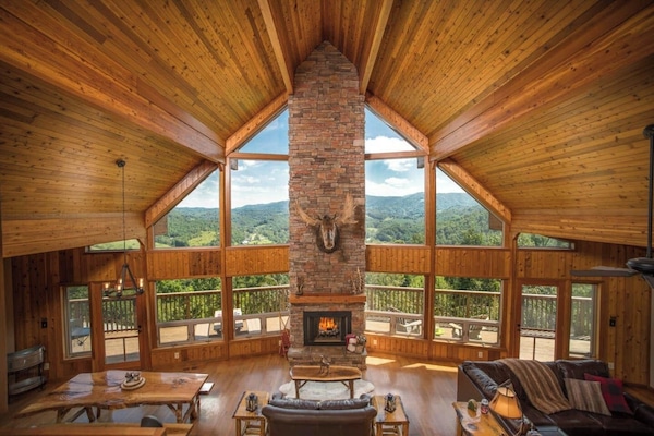 TV connectée, cheminée