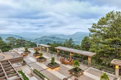 Outlook Ridge Residences