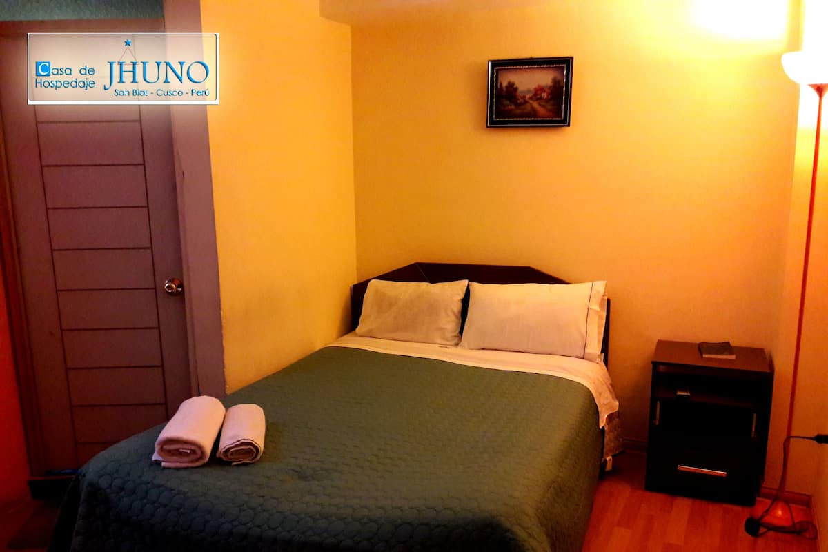 In-room safe, free WiFi