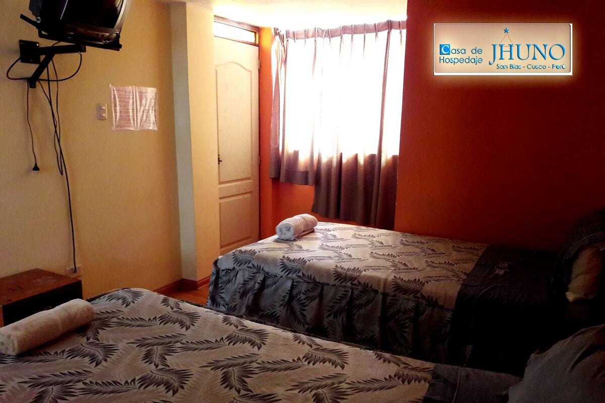 In-room safe, free WiFi