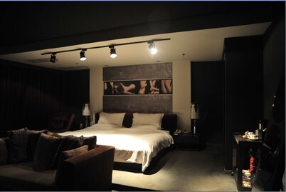 淄博豪森府邸城市酒店