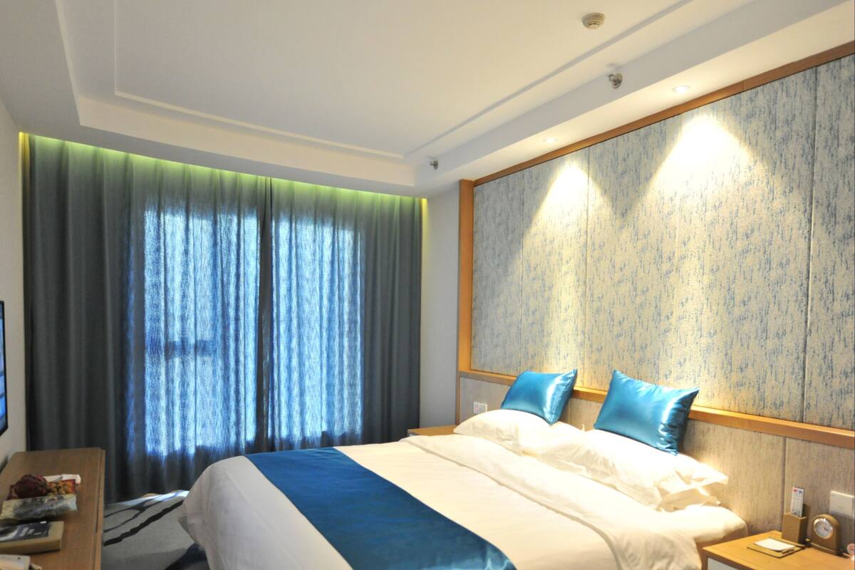 Deluxe-Doppel- oder -Zweibettzimmer