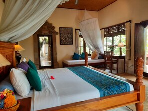 Pillow-top beds, minibar, in-room safe, individually furnished - Alam Jiwa Ubud (Ubud)