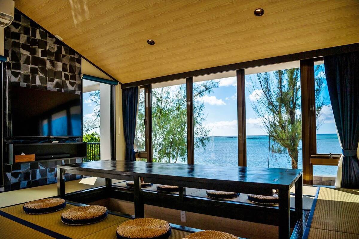 Villa – deluxe, kjøkken, havutsikt (Special Room) | Oppholdsrom | LCD-TV