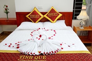 Deluxe Double Room, Balcony | Minibar, desk, soundproofing, free WiFi - Village Love Homestay (Da Nang)