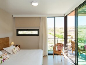 2 chambres, fer et planche Ă repasser, Wi-Fi, draps fournis