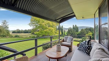 Room (Harrowfield Homestead) | Terrace/patio