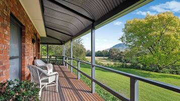 Room (Harrowfield Homestead) | Terrace/patio