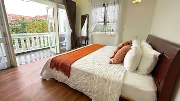 Deluxe Double Room, Balcony, City View | Minibar, individually furnished, desk, laptop workspace