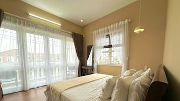 Deluxe Double Room, Balcony, City View | Minibar, individually furnished, desk, laptop workspace