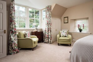 2 Schlafzimmer, Bügeleisen/Bügelbrett, Reisekinderbett, kostenloses WLAN