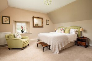 2 soverom, strykejern/-brett, reiseseng for barn og wi-fi (inkludert)