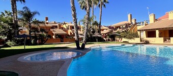 Poolside, south facing bungalow with roof terrace