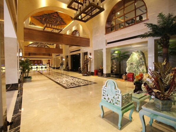 Lobby - Tianjin Yihai Pearl Hotel (Tianjin)