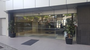 Property entrance - Auckland Waterfront Executive Living (Auckland)