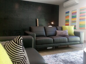 Luxury Apartment, 2 Bedrooms | Living room | LED TV, fireplace, DVD player - East 34 (Ballarat East)