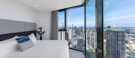 LÀgenhet - 3 sovrum - utsikt mot staden | 2 sovrum, vÀrdeförvaringsskÄp pÄ rummet och ljudisolering