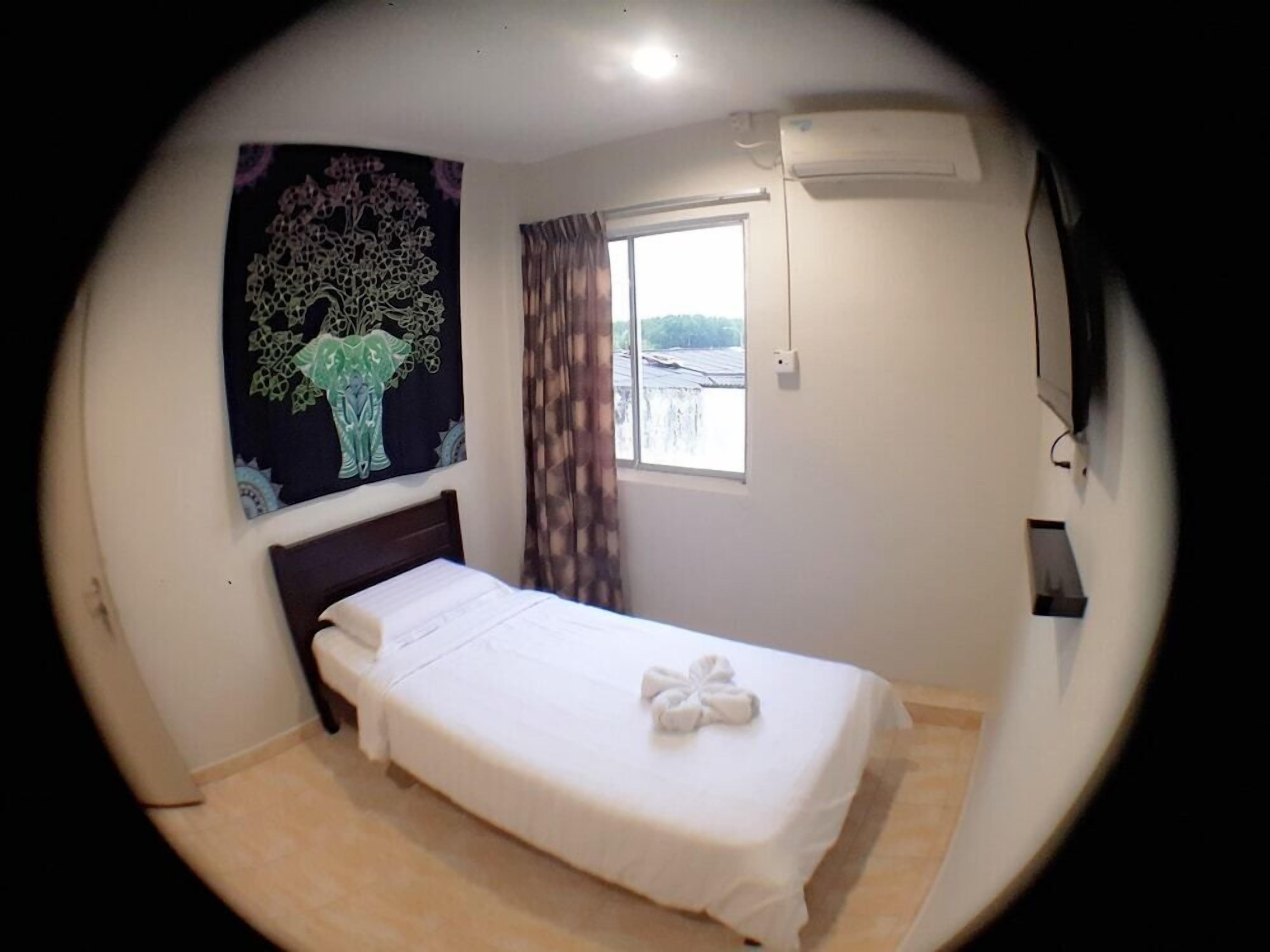 Desk, iron/ironing board, free WiFi