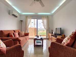 TV, DVD player