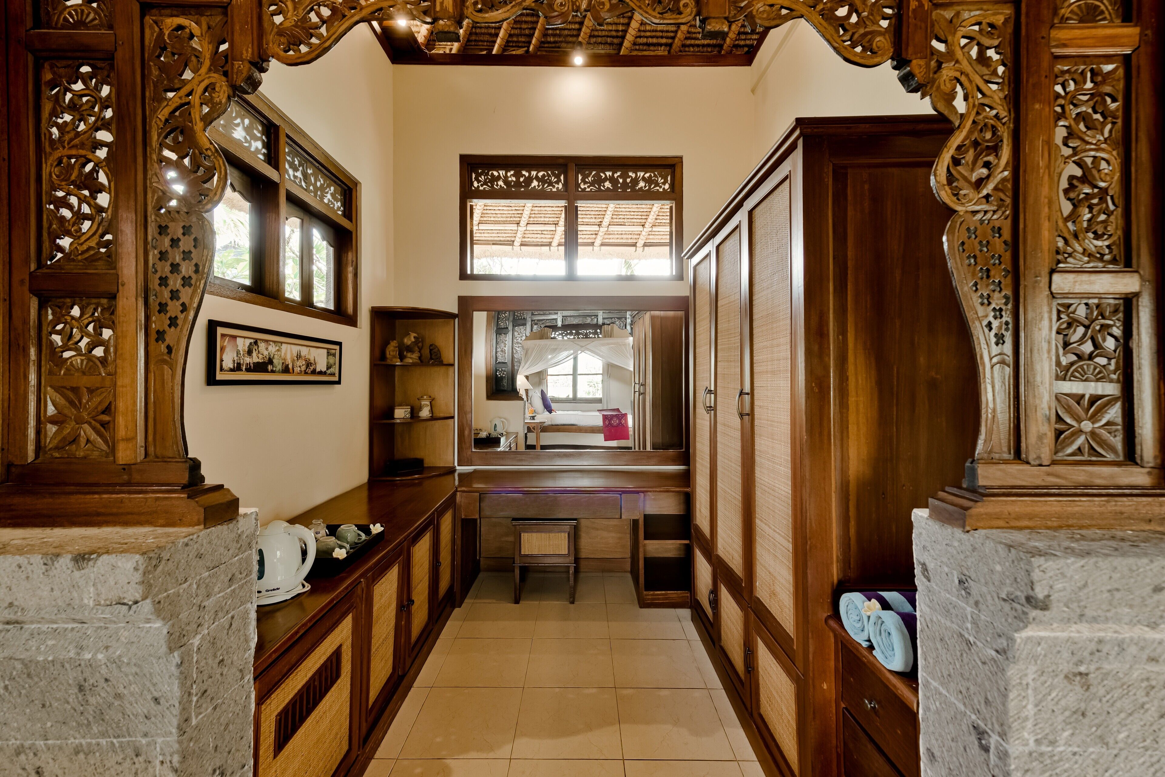 one bedroom suite | 1 bedroom, in-room safe, desk, free cots/infant beds