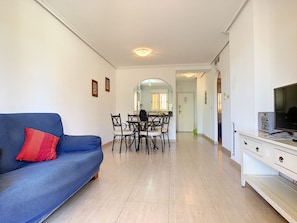 TV, DVD player - Ground floor apartment with large patio, communal pool (Mar de Cristal)
