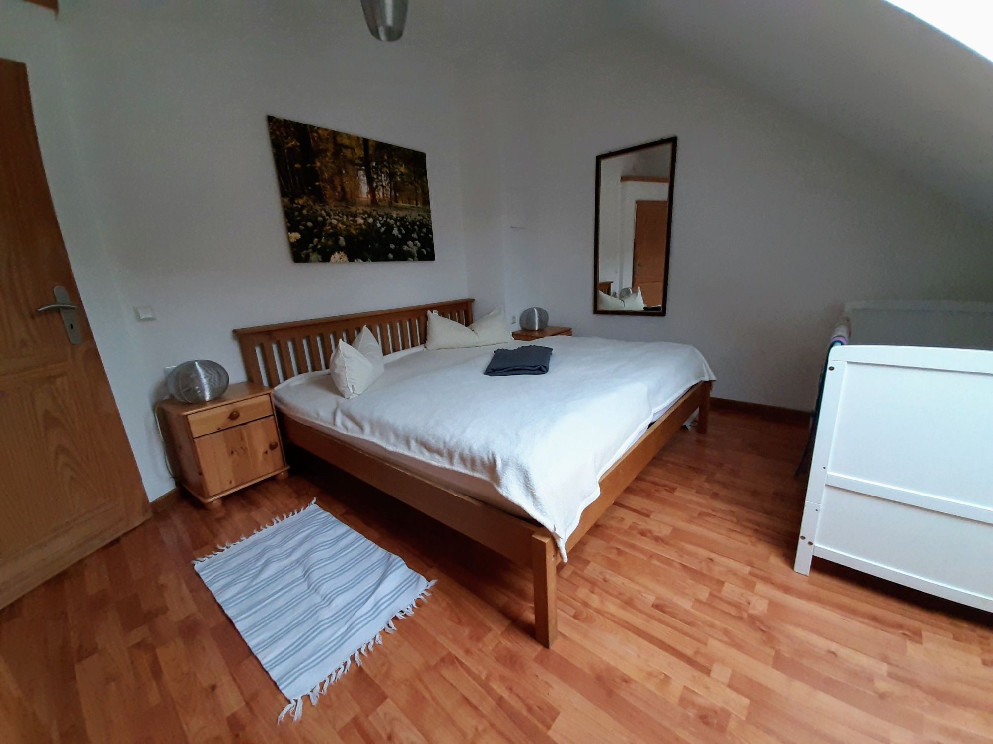 7 bedrooms, free WiFi, bed sheets