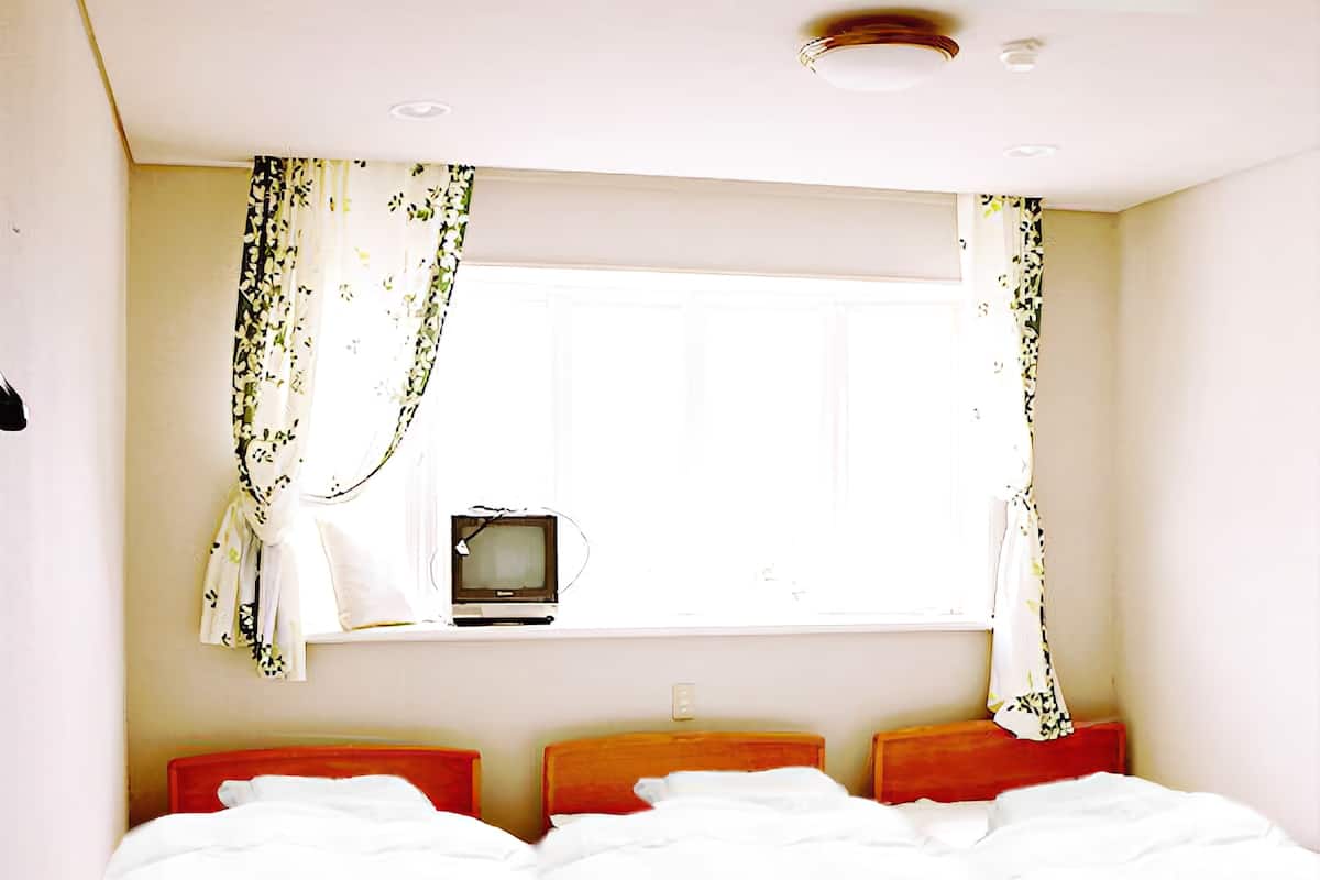 Habitación triple | Wifi gratis