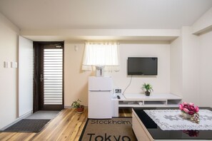 公寓, 2 間臥室 ( M2 ) | 客廳 | LCD 電視