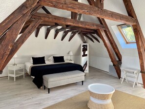 Free WiFi, bed sheets - Hotel Particulier de Champrond (Chartres)