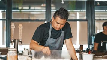 Daily buffet breakfast (PHP 300 per person)