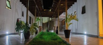 Distinctions Gardens Guest House