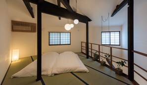 Private Vacation Home | Free minibar items, soundproofing, iron/ironing board, travel crib - Fukuya Stay 5Jo TakaseGawa (Kyoto)